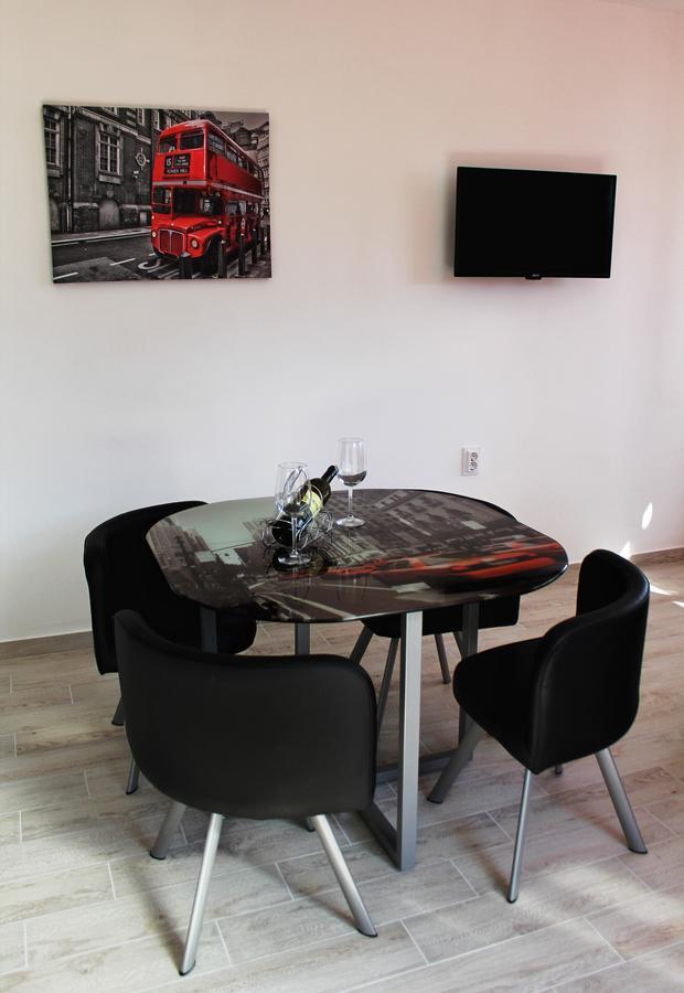 Jk Apartmani Херцег-Новий Екстер'єр фото